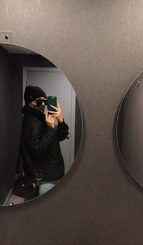 belonly ヌードモデル 画像