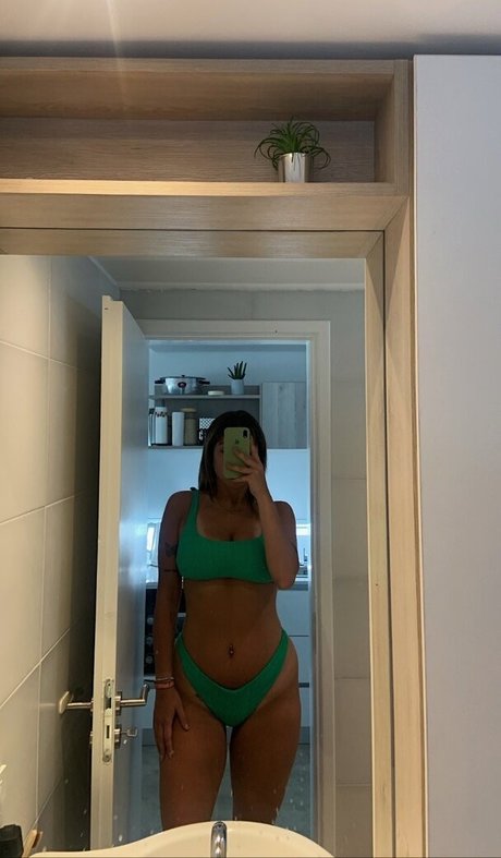 belonly ポルノスター xxx 写真