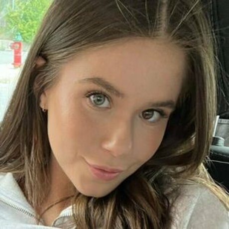 ジムガールズオンリーファンズ 無料ポルノ 画像