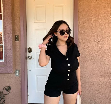 Wendy Chavez セクシーモデル 写真