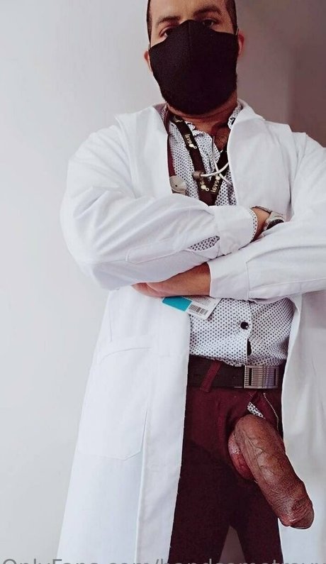 handsometroyxxlfree セクシー女優 写真