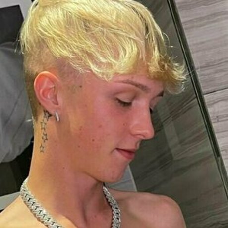 handsometroyxxlfree ポルノモデル 画像