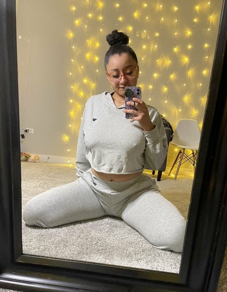 delilahmoonxtra セクシーモデル アーカイブ