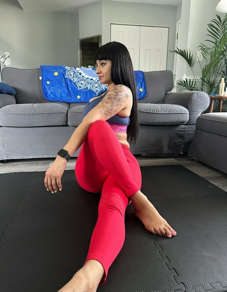 ぽっちゃり 主観視点 OnlyFans アート裸 ギャラリー