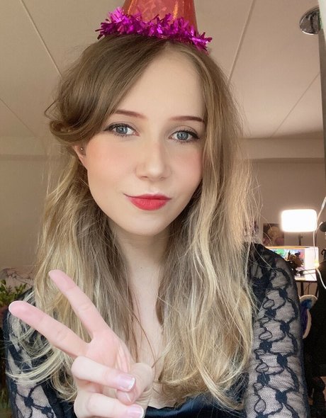 裸ヌードOnlyFans ポルノ 画像