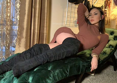 goddessvox ポルノモデル 画像