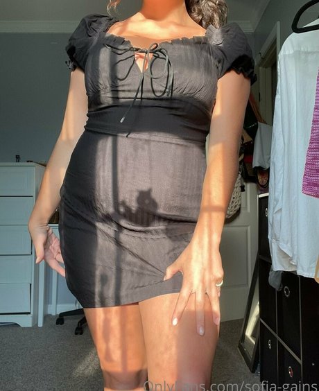 アジア人女性OnlyFans ポルノ 画像