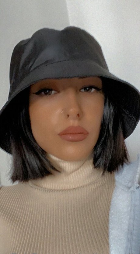 polly smalls ポルノスター エロティック ギャラリー