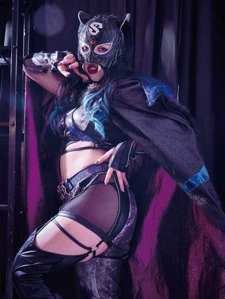 ヌード教師オンリーファンズ ヌード 写真