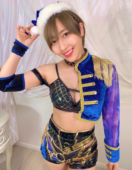 ティーントランスオンリーファン ポルノ 写真