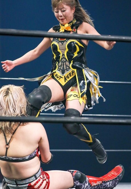 巨大なペニスオンリーファンズ xxx 画像