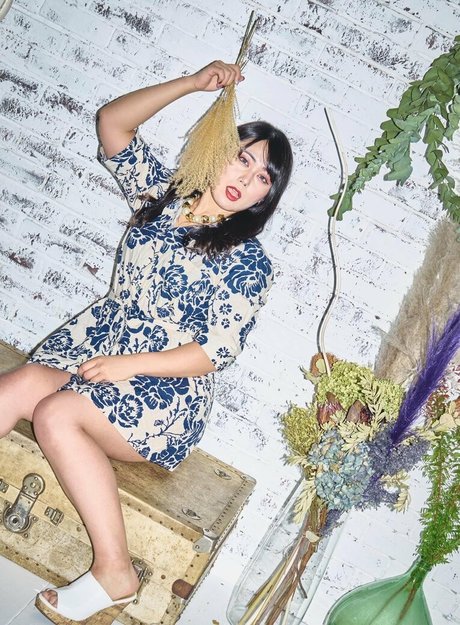 金髪の男性OnlyFans 美しい 画像