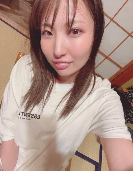 縛られたOnlyFans 美しいポルノ 画像