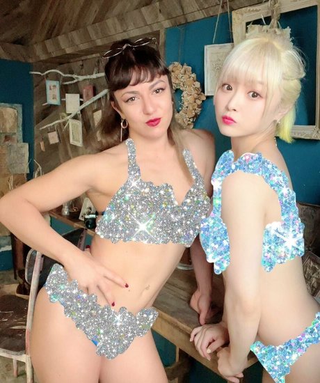 巨乳アナルOnlyFans 無料 画像