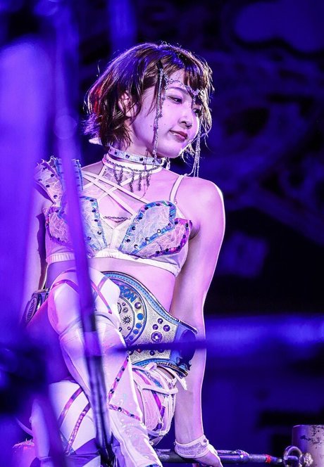 フィットネスインフルエンサーオンリーファンズ ポルノ 画像