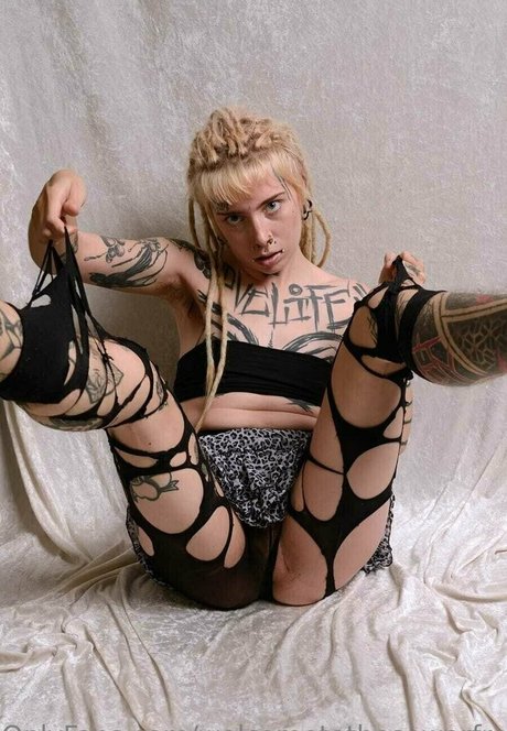 義母オンリーファンズ 無料xxx 画像