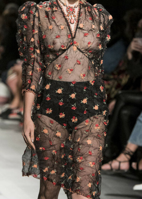 成熟した黒人女性オンリーファンズ 無料xxx アーカイブ