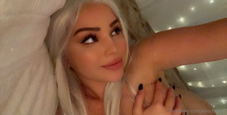 ellechoppy スター ヌード 写真