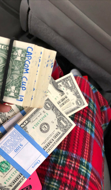 ディスコード トランス OnlyFans エロ 画像