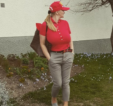 BBC売春婦OnlyFans アートポルノ 画像