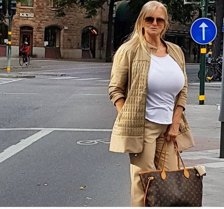 Beata Stanczak 高品質モデル 写真