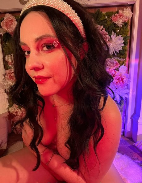 厚い黒檀オンリーファンズ セクシーヌード 画像