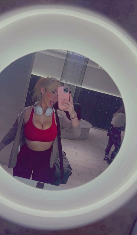 Kayla A かわいいスター 写真