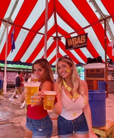 Kayla A アートモデル 写真