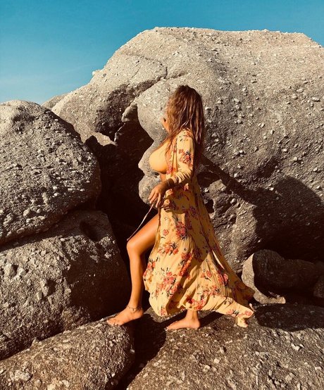 Chiara Gariboldi ヌードモデル 写真