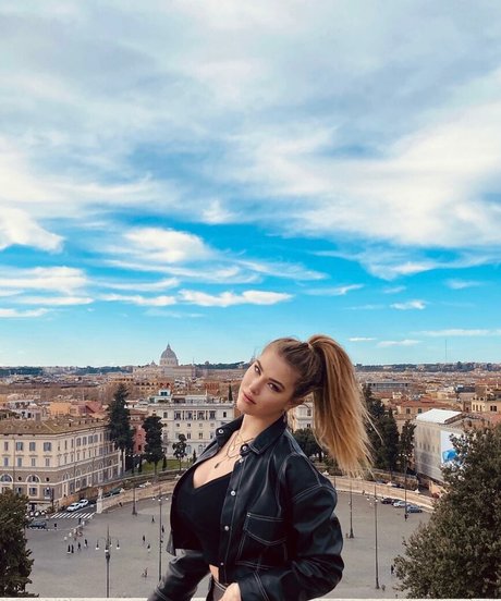 Chiara Gariboldi 最高のスター 画像