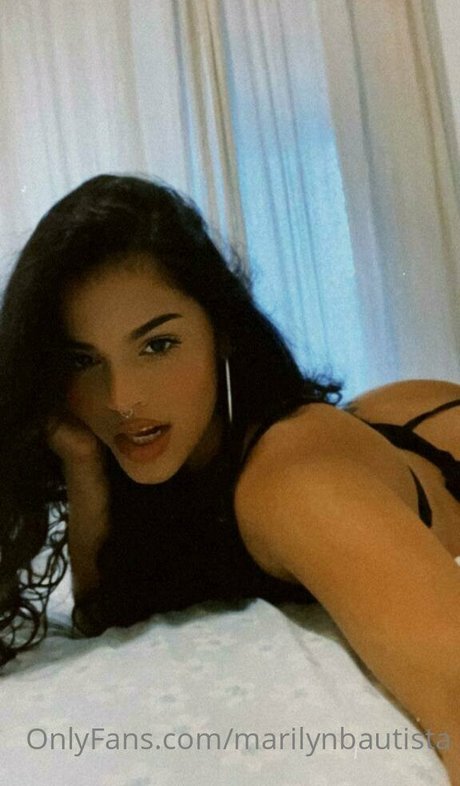 marilynbautista セクシーなスター 写真