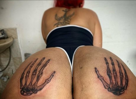 melissa devassaoficial ポルノスター 無料 画像