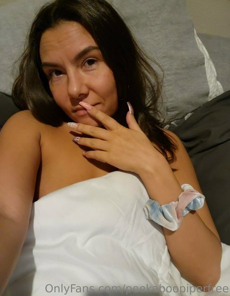 ママの足OnlyFans ヌード 写真