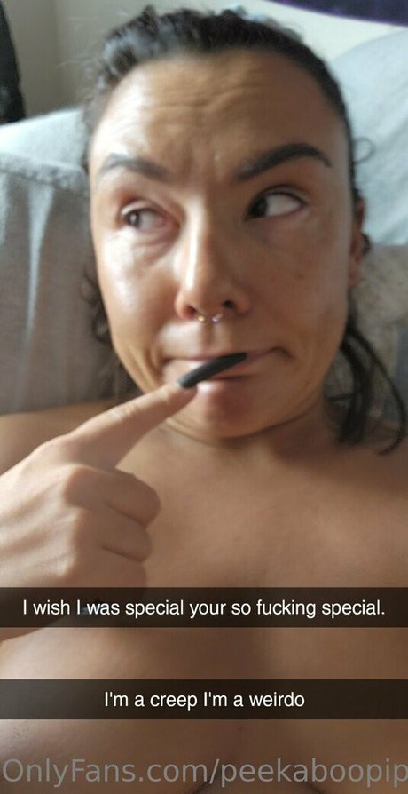 peekaboopiperfree 完璧なモデル 写真