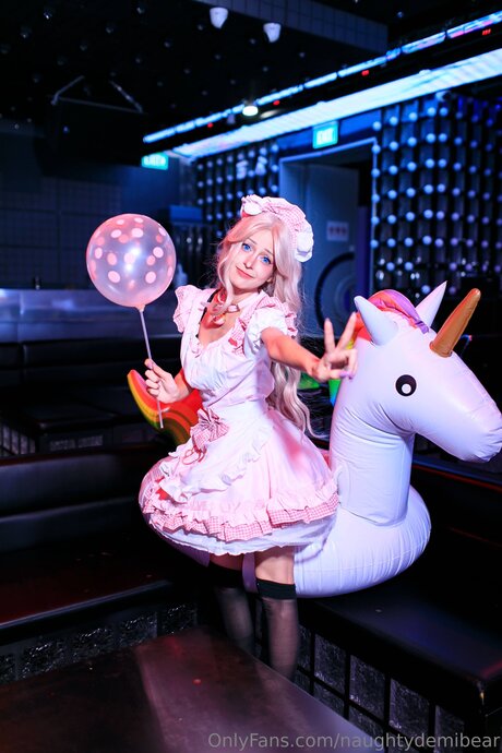 手コキ 主観視点 オンリーファンズ 無料エロ 画像