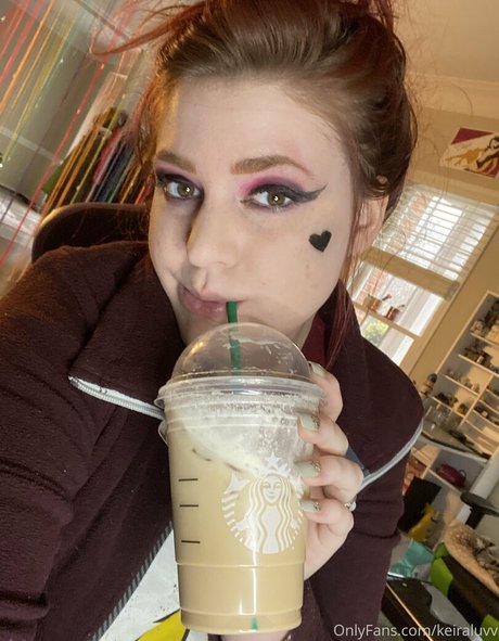 keiraluvv アダルト女優 画像