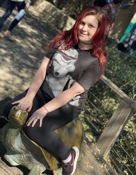 keiraluvv セックスポルノスター 写真