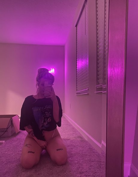 daniiof アート女優 ギャラリー