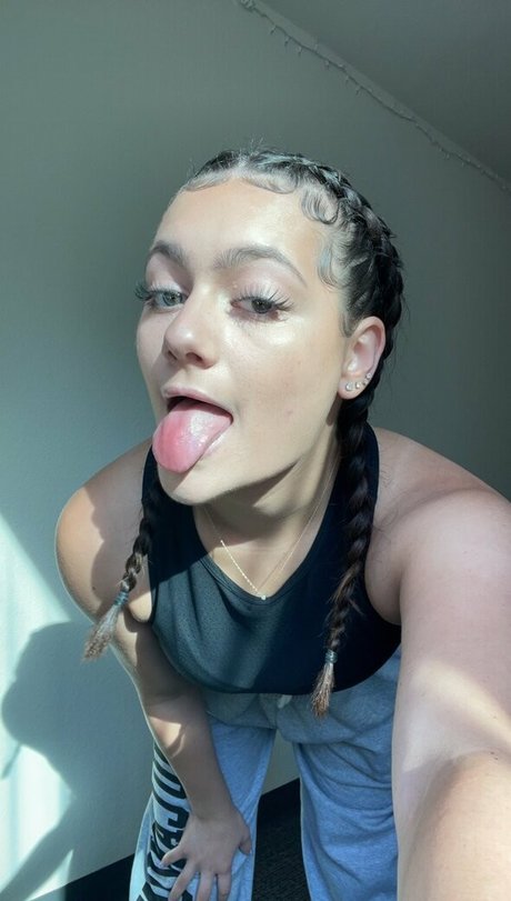 haleighsummers18 セックス女優 画像