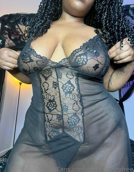 レズビアンの足OnlyFans 無料アダルト 画像