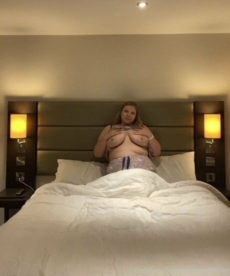 pr1ncessgl1tter ホットなモデル ギャラリー