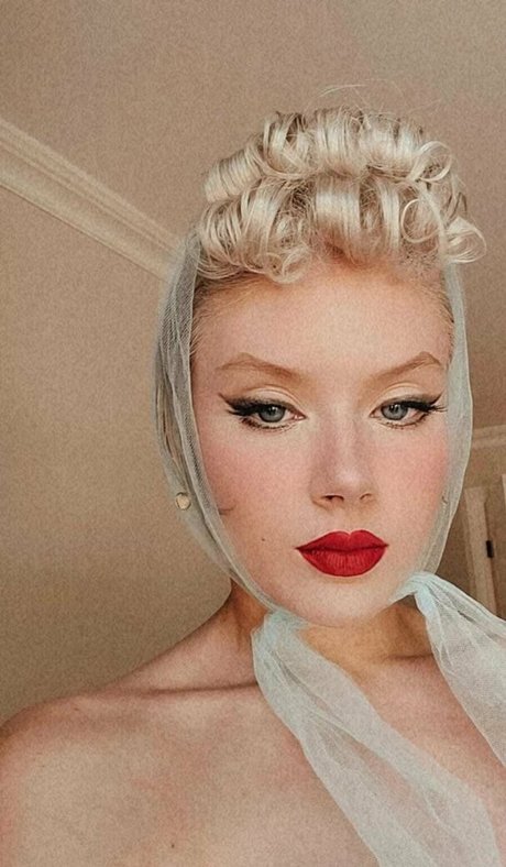 officiallymosh ヌードのポルノスター 画像