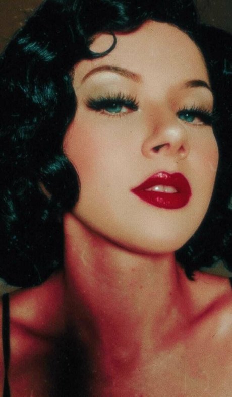 officiallymosh エロティックなスター 写真