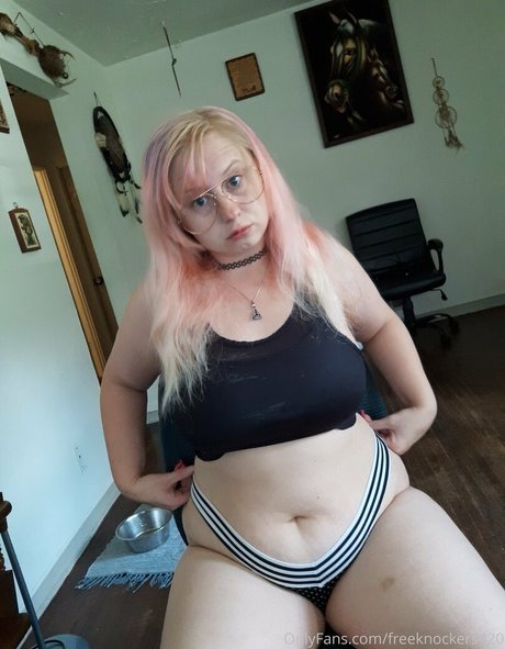 freeknockers420 エロティックなポルノスター ギャラリー