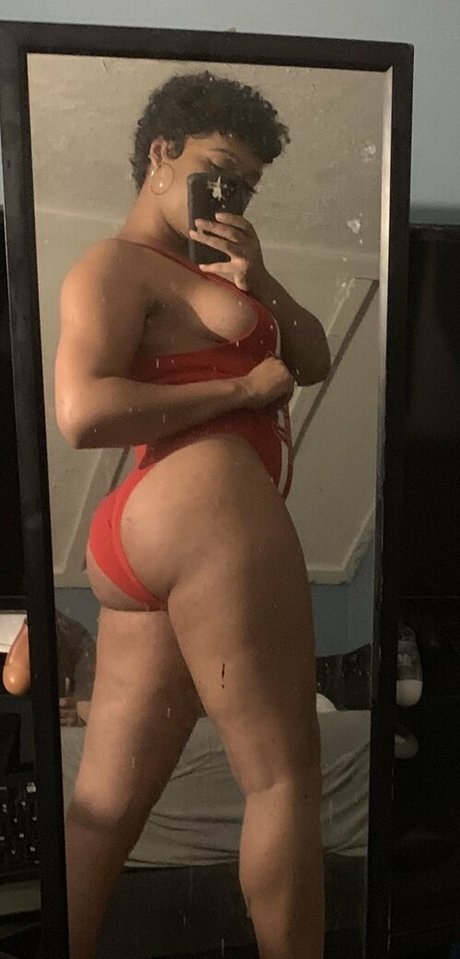 melodymonae 裸のスター 画像