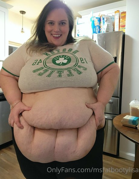 ブラジルの猫オンリーファンズ ヌード 写真