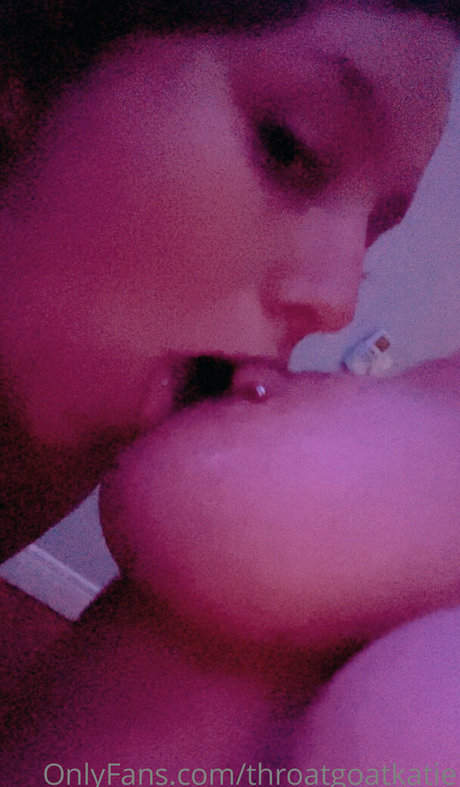 throatgoatkatie ポルノスター 無料 写真