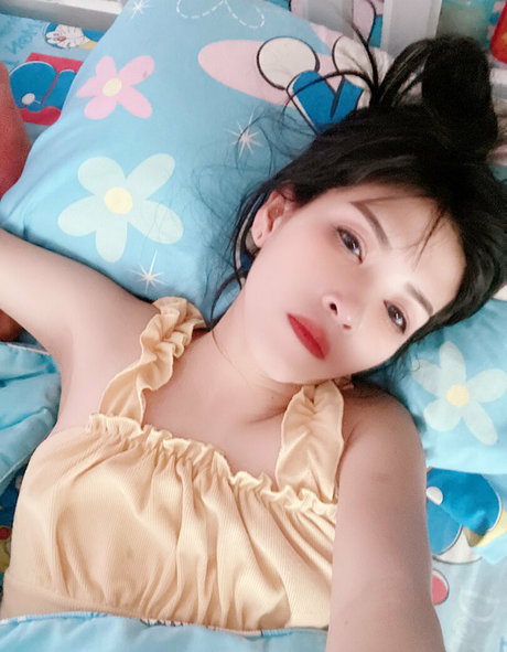 noonn 28 セクシー女優 写真