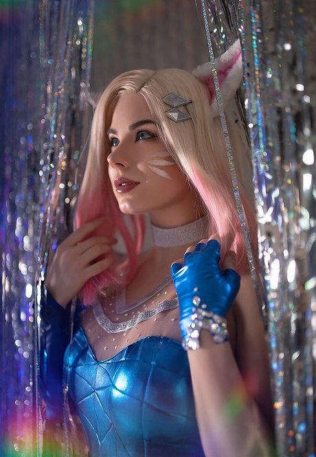 Anastasya Zelenova 美しいスター 写真