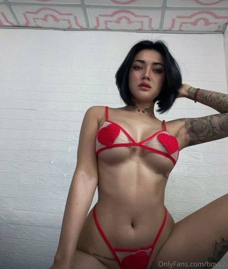 巨乳ティーンオンリーファンズ アート裸 写真